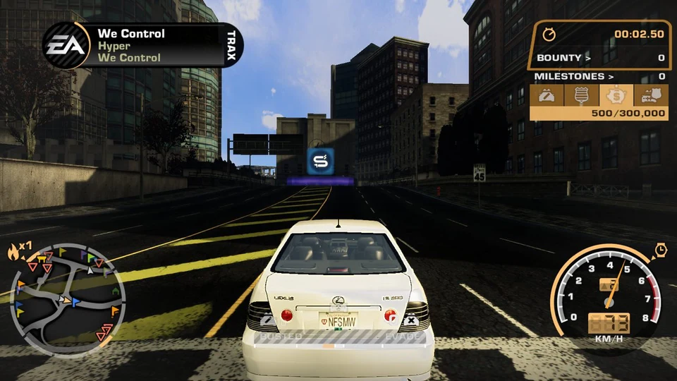 NFSMW Online screenshot: a white car on a Rockport road during a police pursuit, with milestone and speed gauges
